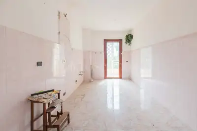 Casa in vendita, Via Umberto Calosso, Roma