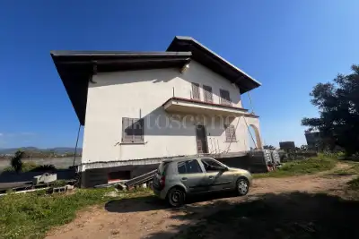 Casa Indipendente in vendita, Via Siclari Concessa, Reggio di Calabria