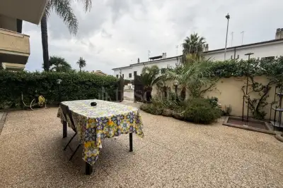 Villino a Schiera in vendita, Via Cina, Sabaudia