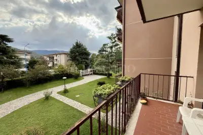 Casa in vendita, Via Luigi Gadola, Brescia
