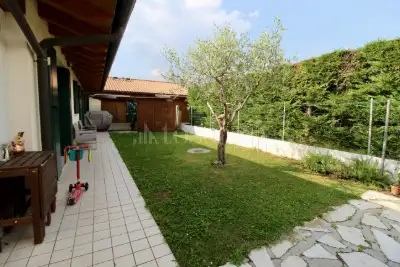 Villa in vendita, Via Camol di Brugnera, Brugnera