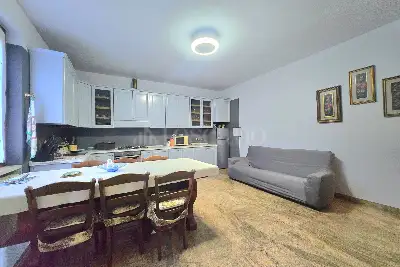 Villa in vendita, Via F. Petrarca, Sarezzo