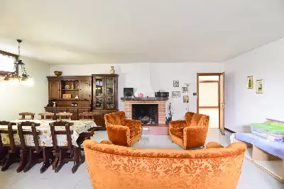 Villa in vendita, Via V Alpini, Olgiate Comasco