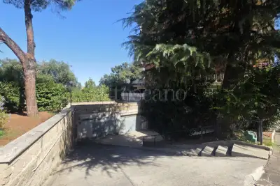 Casa in vendita, Via dei Barbo, Roma