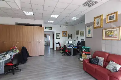 Negozio in affitto, Via della Massimilla, Roma