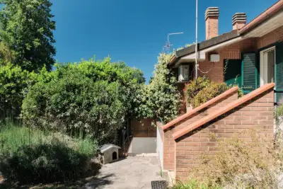 Villa Bifamiliare in vendita, Via Ippia di Elide, Roma