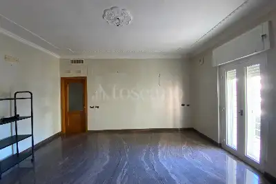 Ufficio in affitto, Via Alessandro Manzoni, Bari