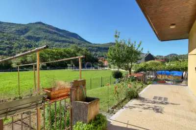 Casa Indipendente in vendita, Via al Lago, Porto Ceresio