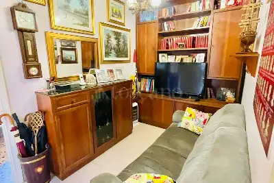 Casa in vendita, Via Antonino Parato, Roma