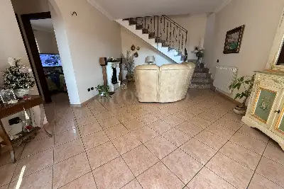 Villa Plurifamiliare in vendita, Via Alberto Brondi, Fiumicino