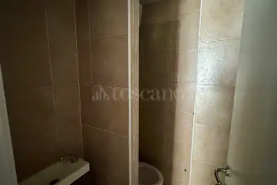 Negozio in affitto, Avellino Via Campane, Avellino