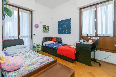 Villa Bifamiliare in vendita, Via Dei Sagredo, Milano