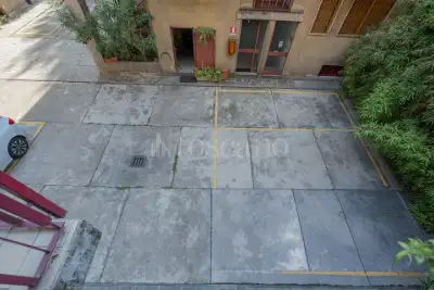 Casa in vendita, Via Francesco Arese 20, Milano