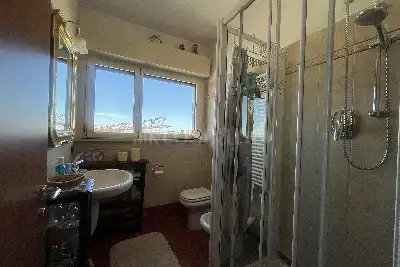 Casa in vendita, Piazza Tirana , Milano