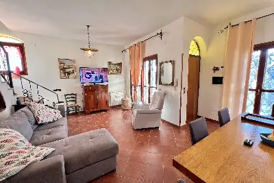 Villa in vendita, Via Elini, Fiumicino