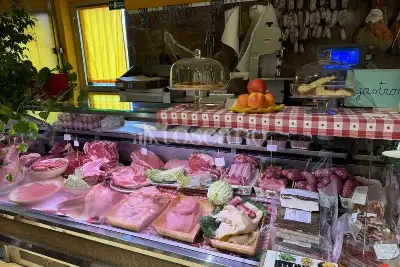 Attività Commerciale in vendita, via della Vittoria, San Giuliano Milanese