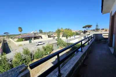 Villa in vendita, Via Rinascimento, Anzio