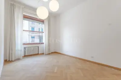 Casa in vendita, Via Plutarco, Milano