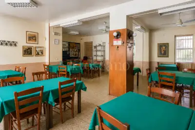 Negozio in vendita, Via Madonnina, Nova Milanese