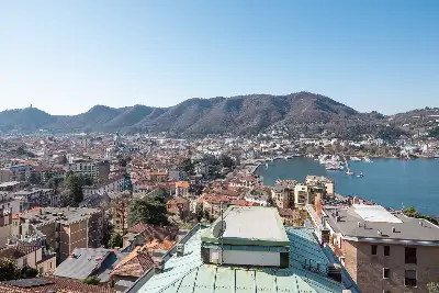 Casa in vendita, Via Prudenziana, Como