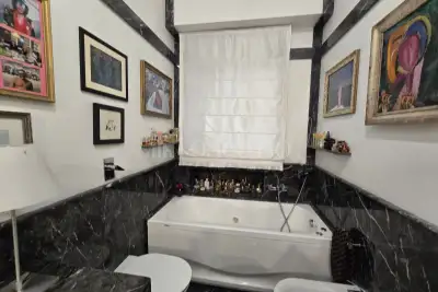 Casa in vendita, Via Appia Nuova, Roma