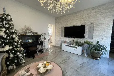 Casa Indipendente in vendita, VIA DELLE ROSE, Milano