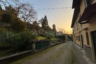 Casa in vendita, Via G. Mazzini, Biandronno