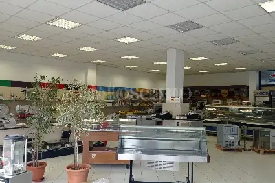 Capannone in vendita, Via dell' Agricoltura, Lodi