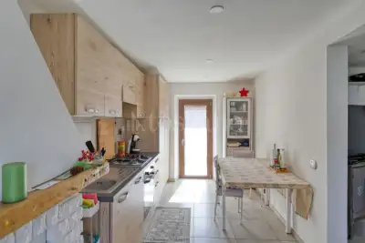 Casa in vendita, Via Andrea Figini, Valganna