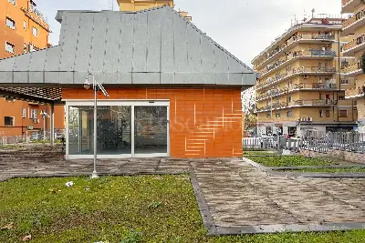 Negozio in vendita, via della magliana nuova , Roma