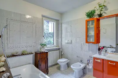 Villa in vendita, Via Luigi Pirandello, Besano