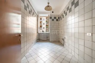 Casa in affitto, Via Piero della Francesca, Milano