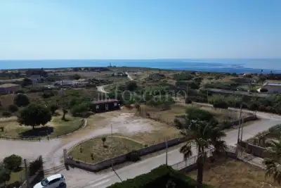 Villa in vendita, Via Mallia, Siracusa
