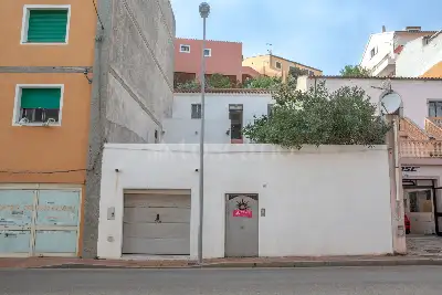 Casa Indipendente in vendita, Via Domenico Millelire, La Maddalena