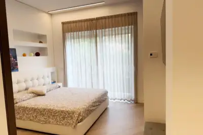 Casa in vendita, Via Dicomano, Roma