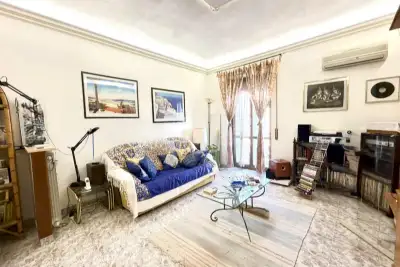 Casa in vendita, Via Ildebrando della Giovanna, Roma