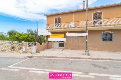 Palazzo in vendita, Via Venafiorita 13, Olbia, Olbia