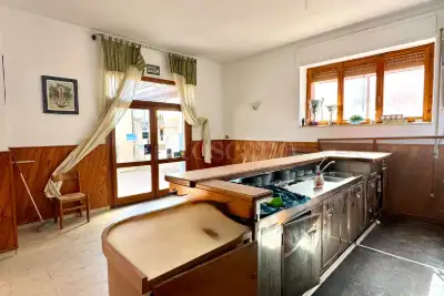 Negozio in vendita, Via Porto Torres, Sorso