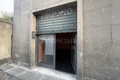 Magazzino in affitto, Via Pietro Vanni, Viterbo