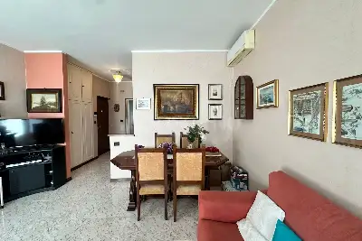 Casa in vendita, Via Sem Benelli, Milano