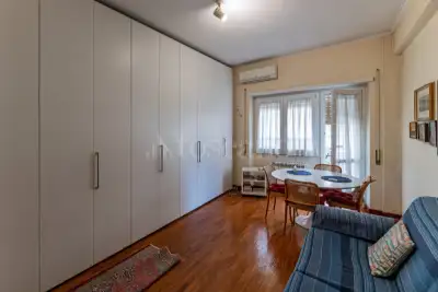 Casa in vendita, Via Raffaele Paolucci, Roma