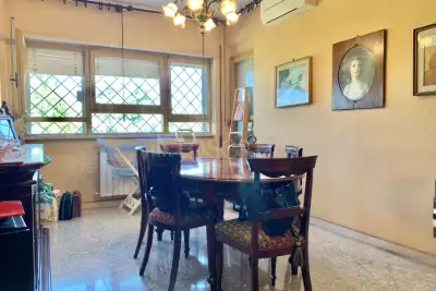 Casa in vendita, Via Carlo Avolio, Roma