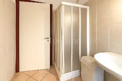 Attività Commerciale in vendita, Via M. Buonarroti, Monza