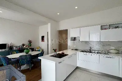 Villino a Schiera in vendita, Via Antonio Pacinotti, Prato