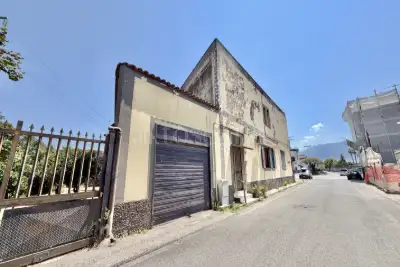Casa in vendita, Via Andolfi, Pompei