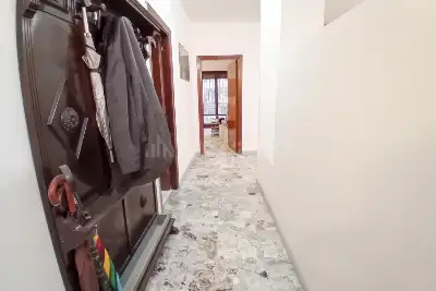 Casa in vendita, Corso Arnaldo Lucci, Napoli