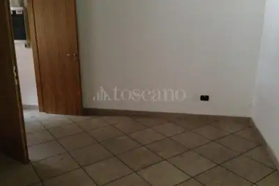 Negozio in vendita, Via Torraca, Potenza, Potenza