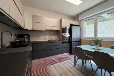 Casa in vendita, Via San Dionigi, Milano