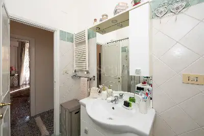 Casa in vendita, Via Adalberto, Roma