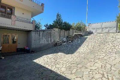 Villa in vendita, Via Indipendenza, Mascalucia